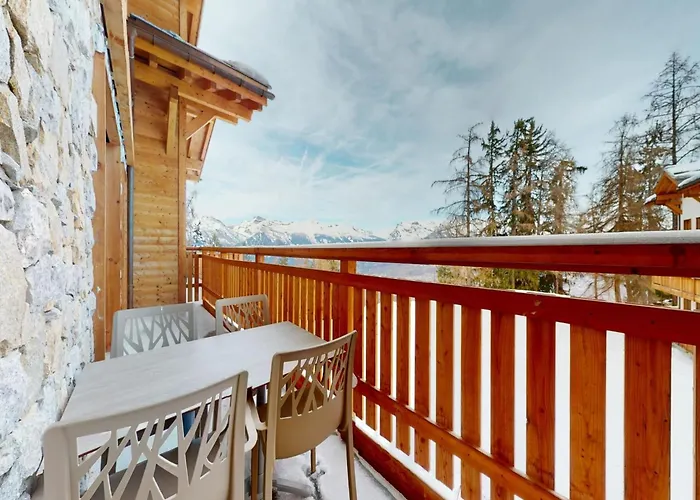 In In Out Location *